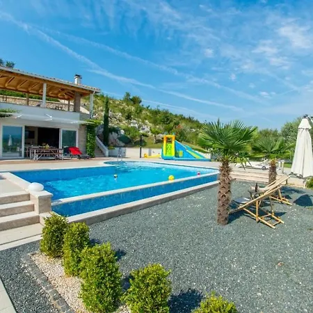 Vand Paradiso 빌라 Međugorje